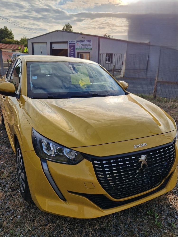 Peugeot 208 II 1.5 BlueHDI100 S&S Active Business